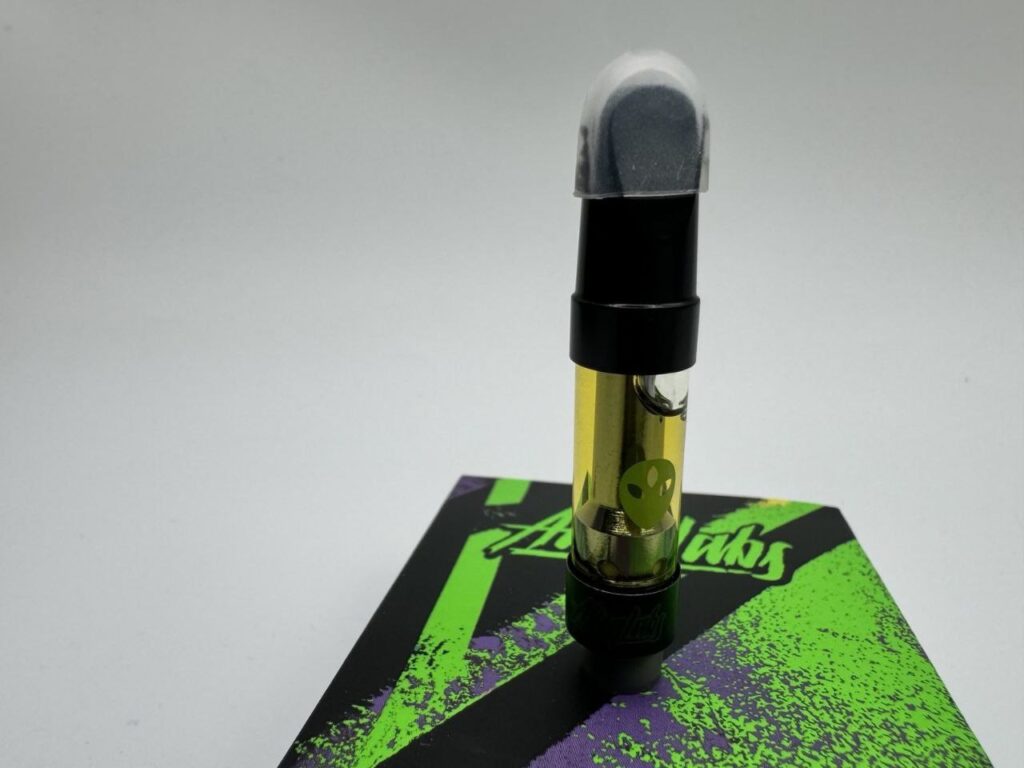1g Alien Lab Carts - Replica